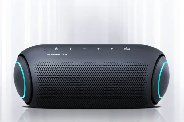 LG Portable Bluetooth Speaker 30W XBOOM Go (PL7) - Image 9